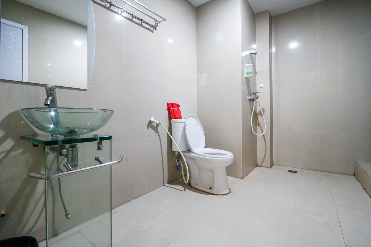 Reddoorz Plus Near Pasar Wisata Pakanbaru Exteriör bild